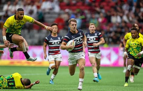 visitors echtgeld|Hong Kong holds Rugby Sevens as international visitors return.